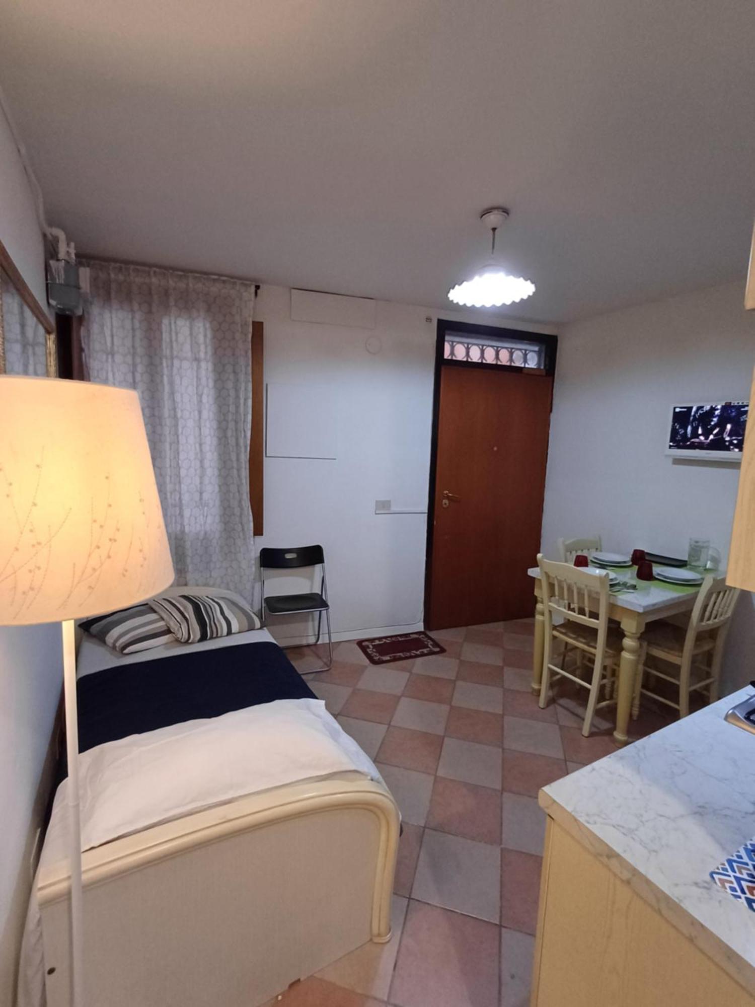 La Dolce Venezia Guesthouse Стая снимка